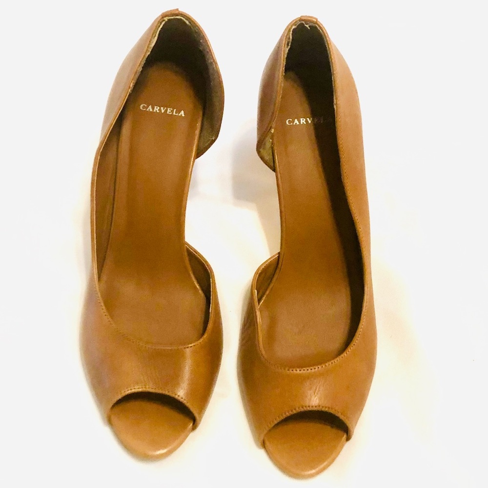 Carvela Open Toe Pump (size 41)